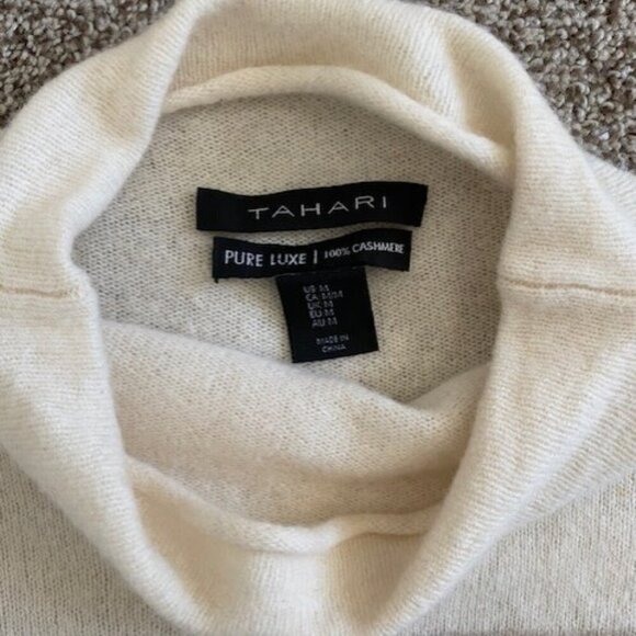 TAHARI Ivory Cream Tan Cashmere Funnel Neck Pullover Sweater Medium - Picture 9 of 12